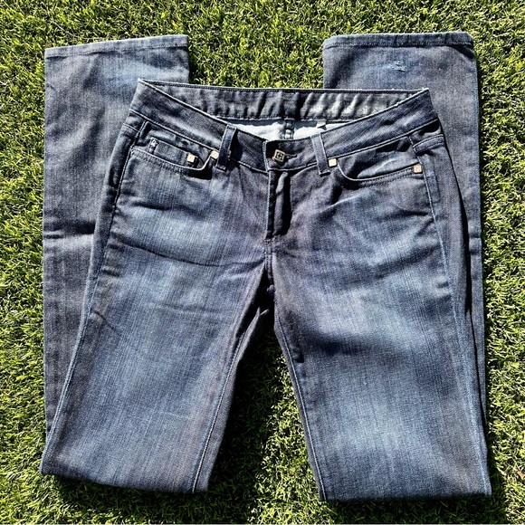 Henry III Generation Designer Boot Cut Dark Denim Jeans - Picture 3 of 8